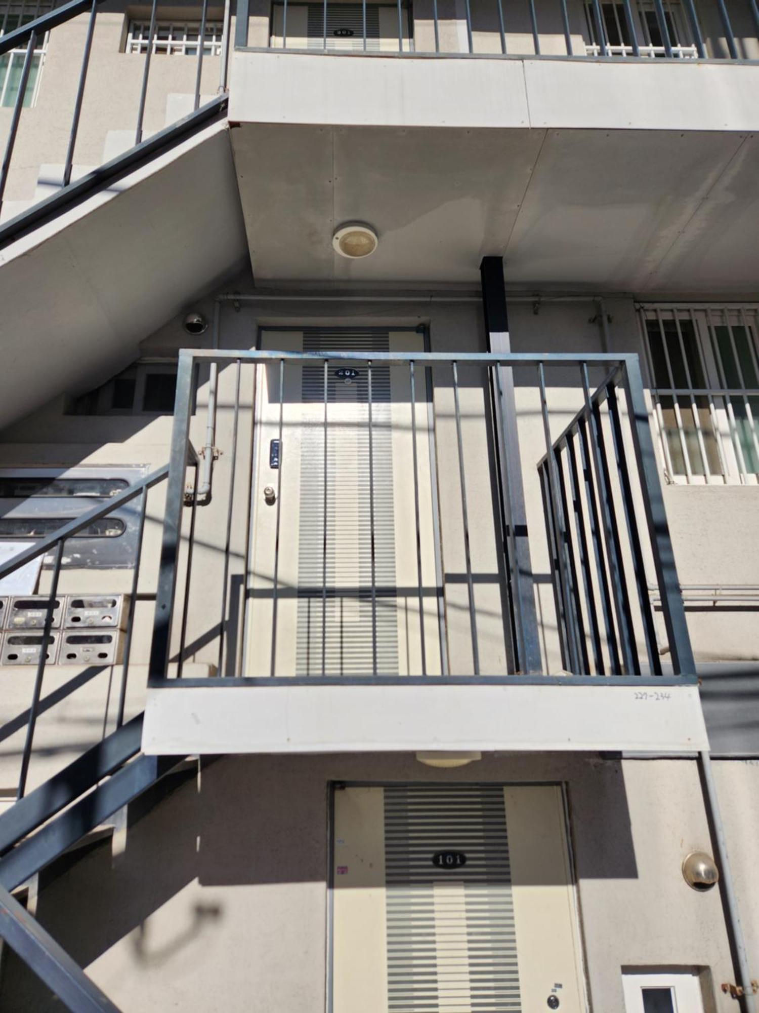 Guest house Cozy House 10min Walk From Kunkuk Station Line2 Line7 Seoul