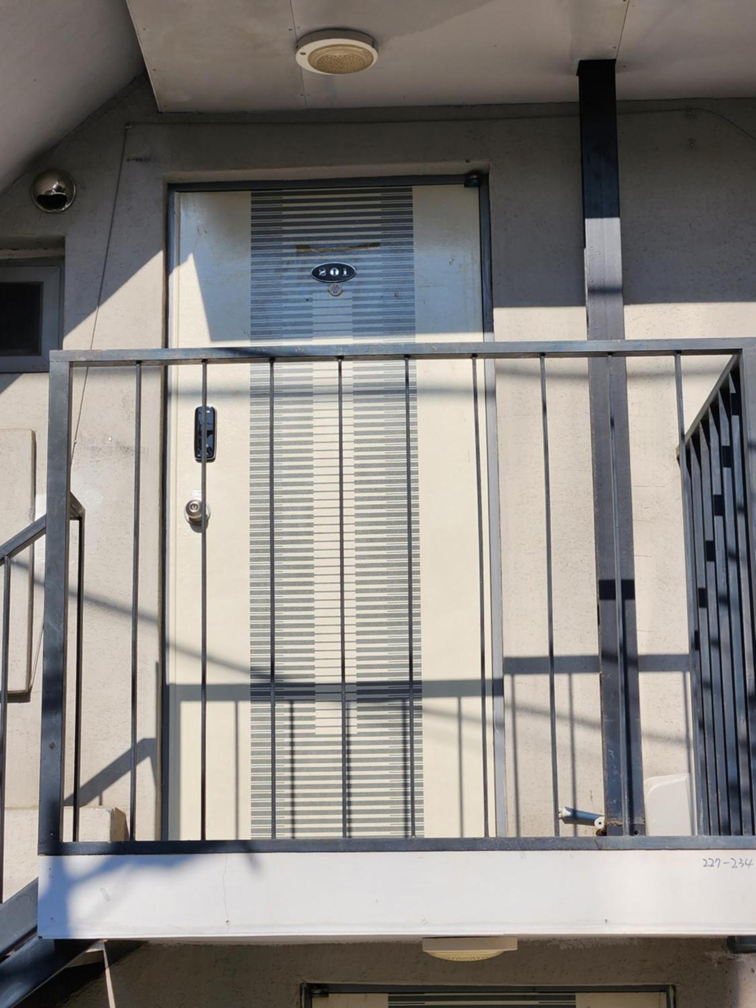 Cozy House 10min Walk From Kunkuk Station Line2 Line7 * Seoul