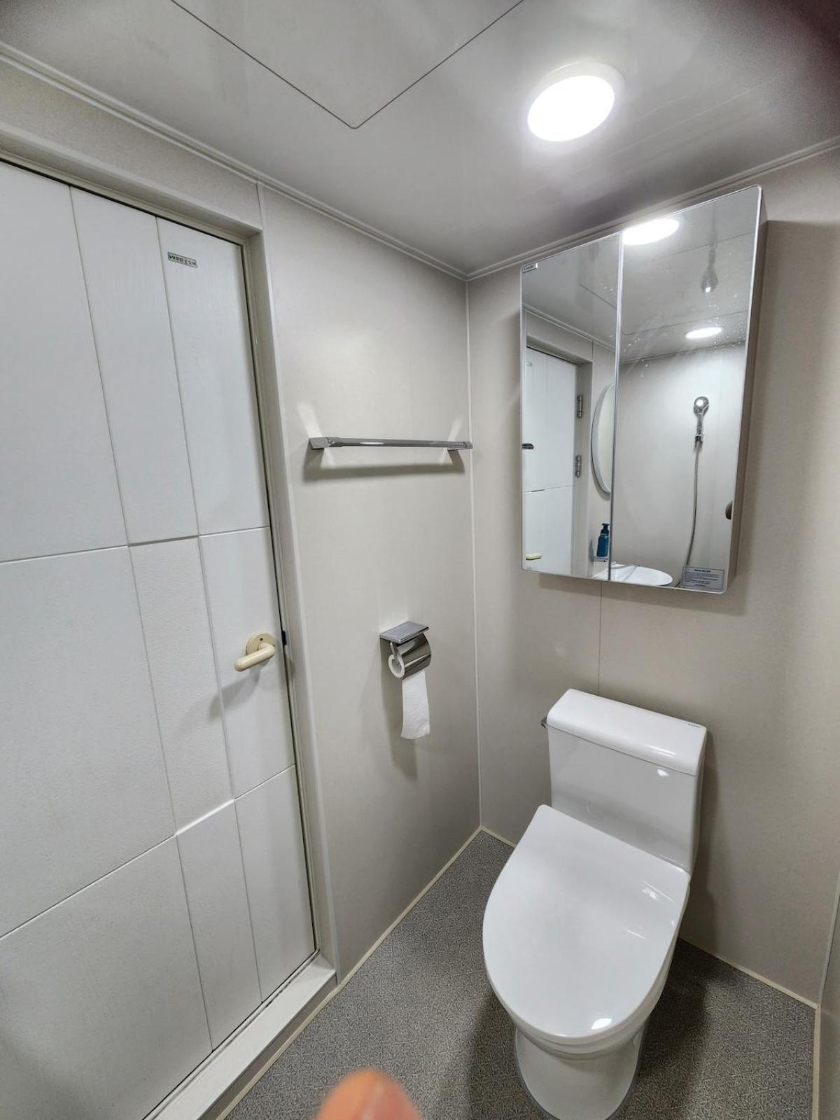 Cozy House 10min Walk From Kunkuk Station Line2 Line7 Guest house